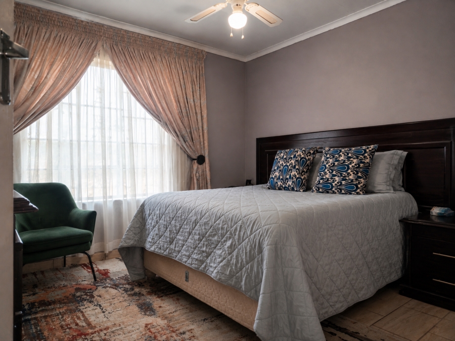 3 Bedroom Property for Sale in Waterval East North West
